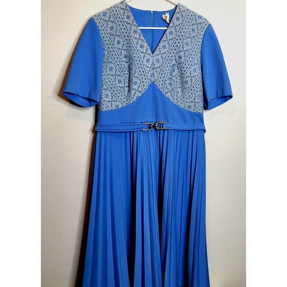 Vintage Dress Polyester Diolen Made in Europe Sz 44 Pleated Skirt Zip Back Belt - Picture 1 of 13